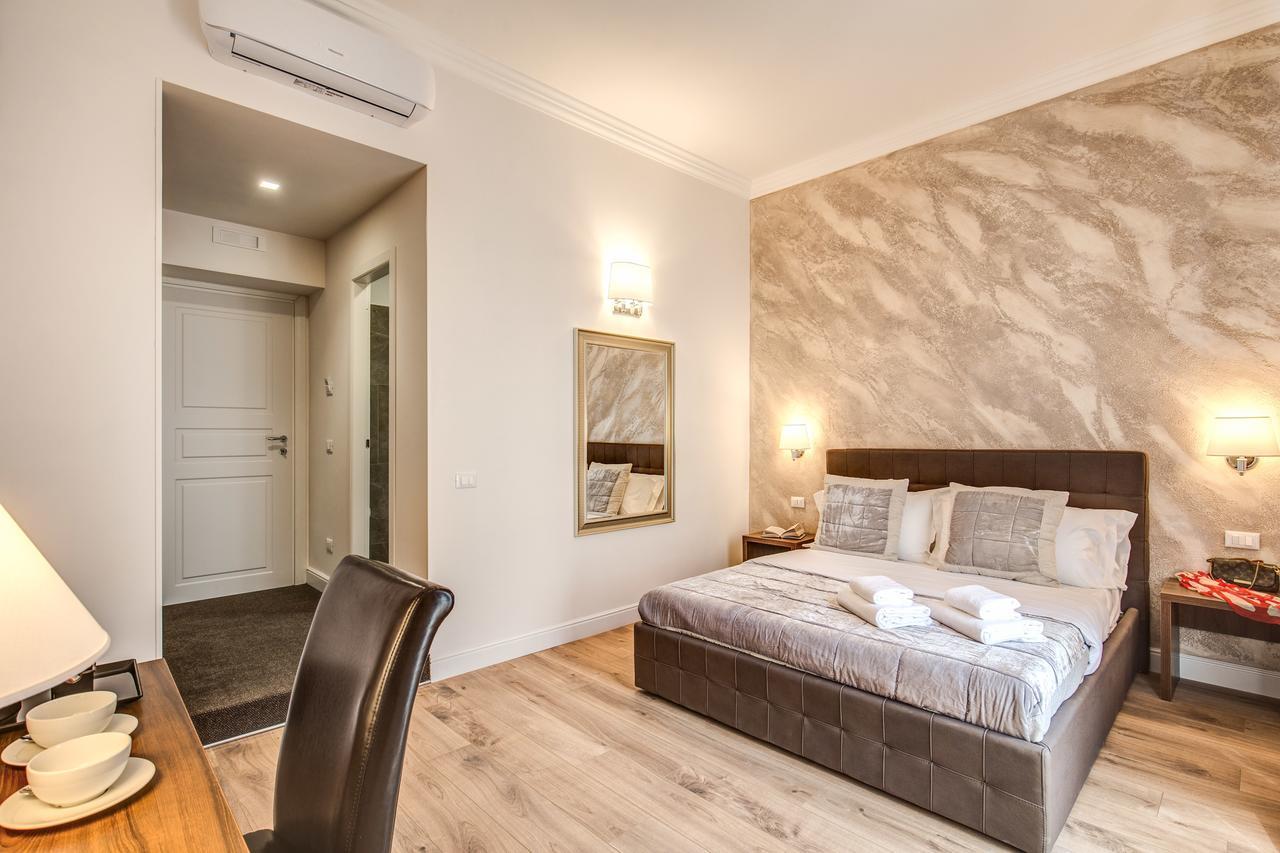 River Luxury Suites — Foto’s 3